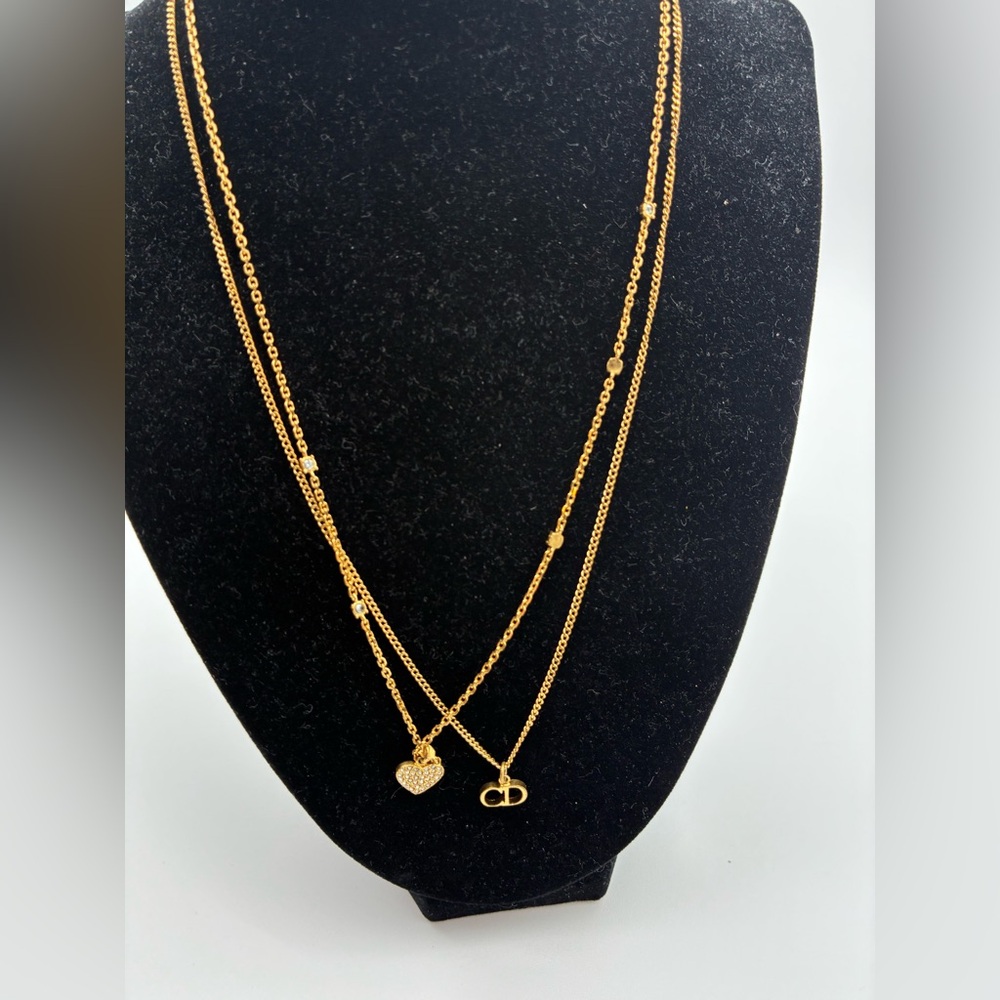 Christian Dior Gold Double-Layered Necklace with Heart and Logo Charms - Picture 5 of 7